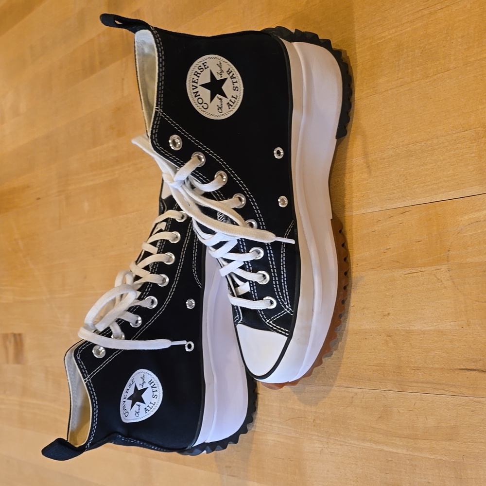 Converse Hike high